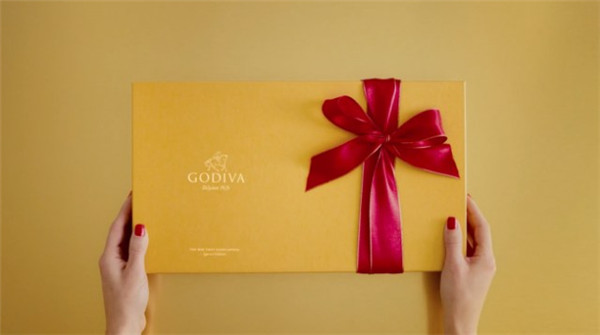 收到礼物会尖叫的创意GODIVA圣诞礼盒 (2).jpg